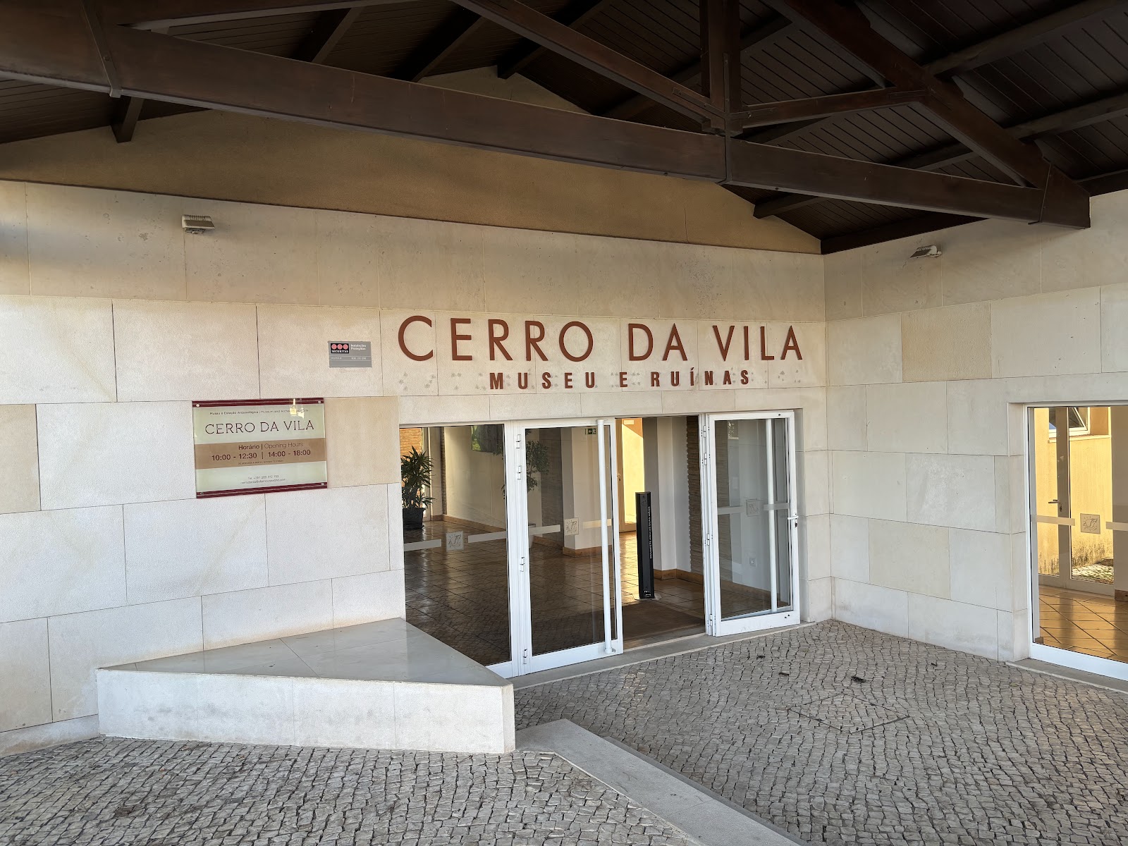 Cerro da Vila Roman Ruins