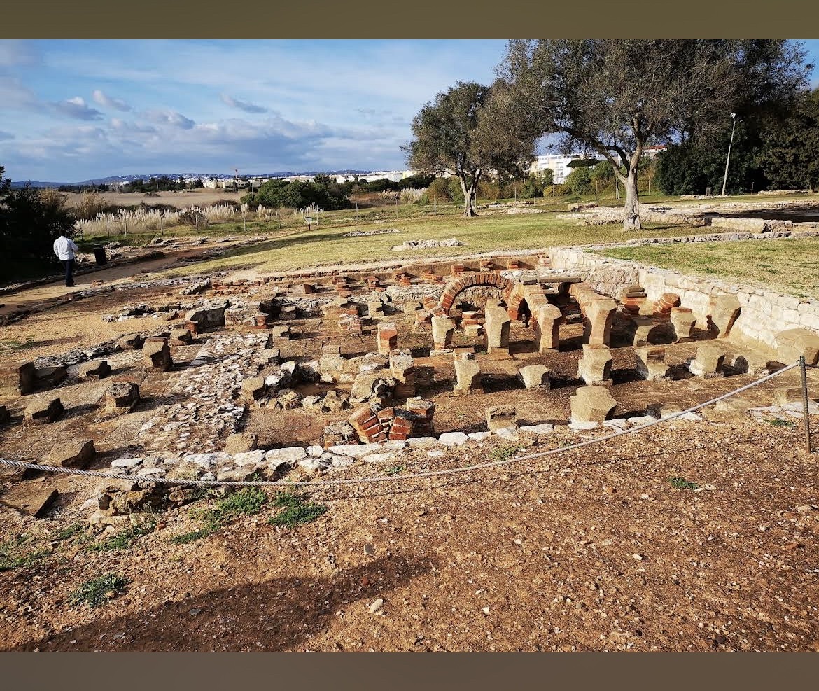 Cerro da Vila Roman Ruins
