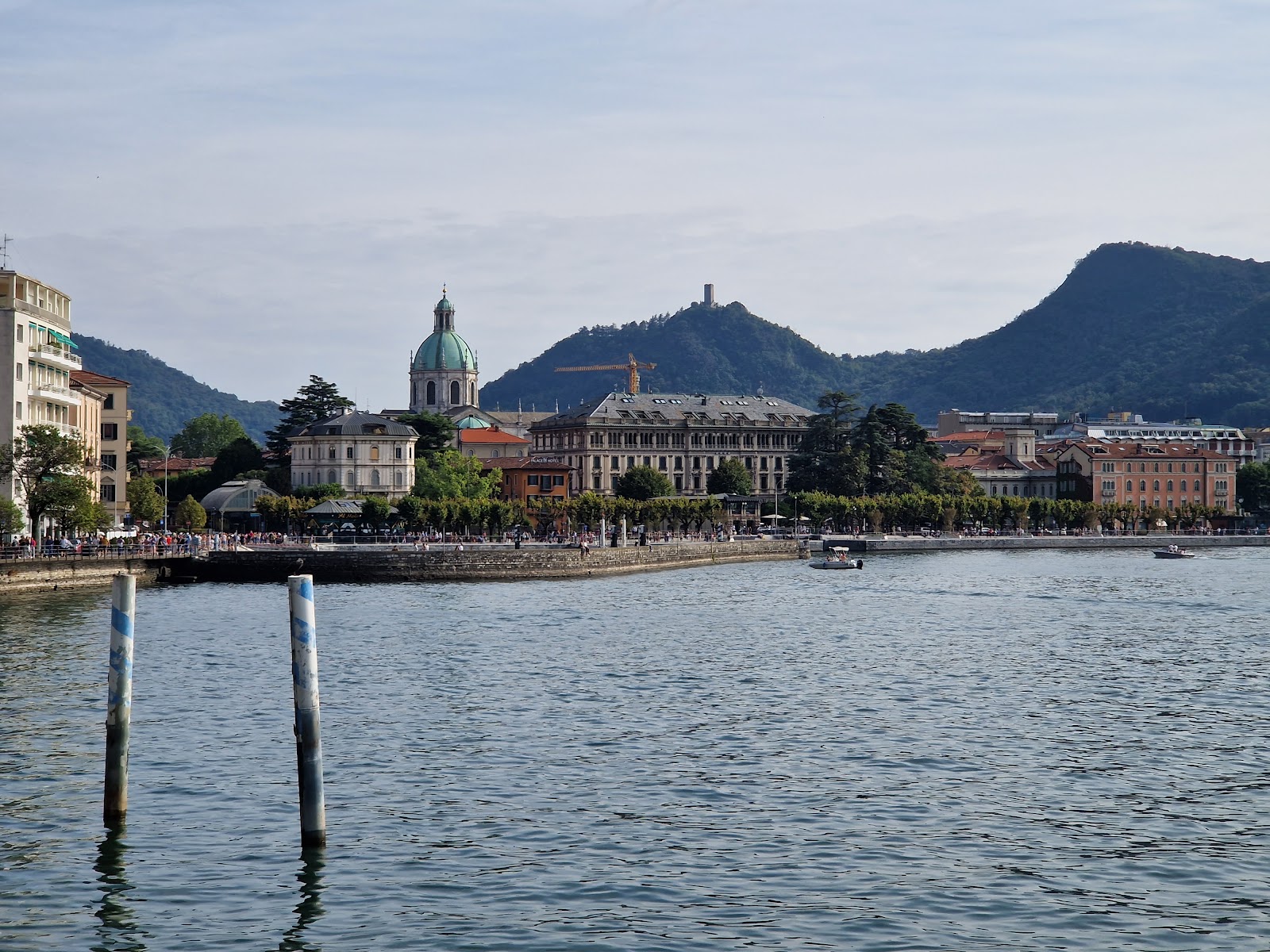 Como Lakefront (Lungolago)