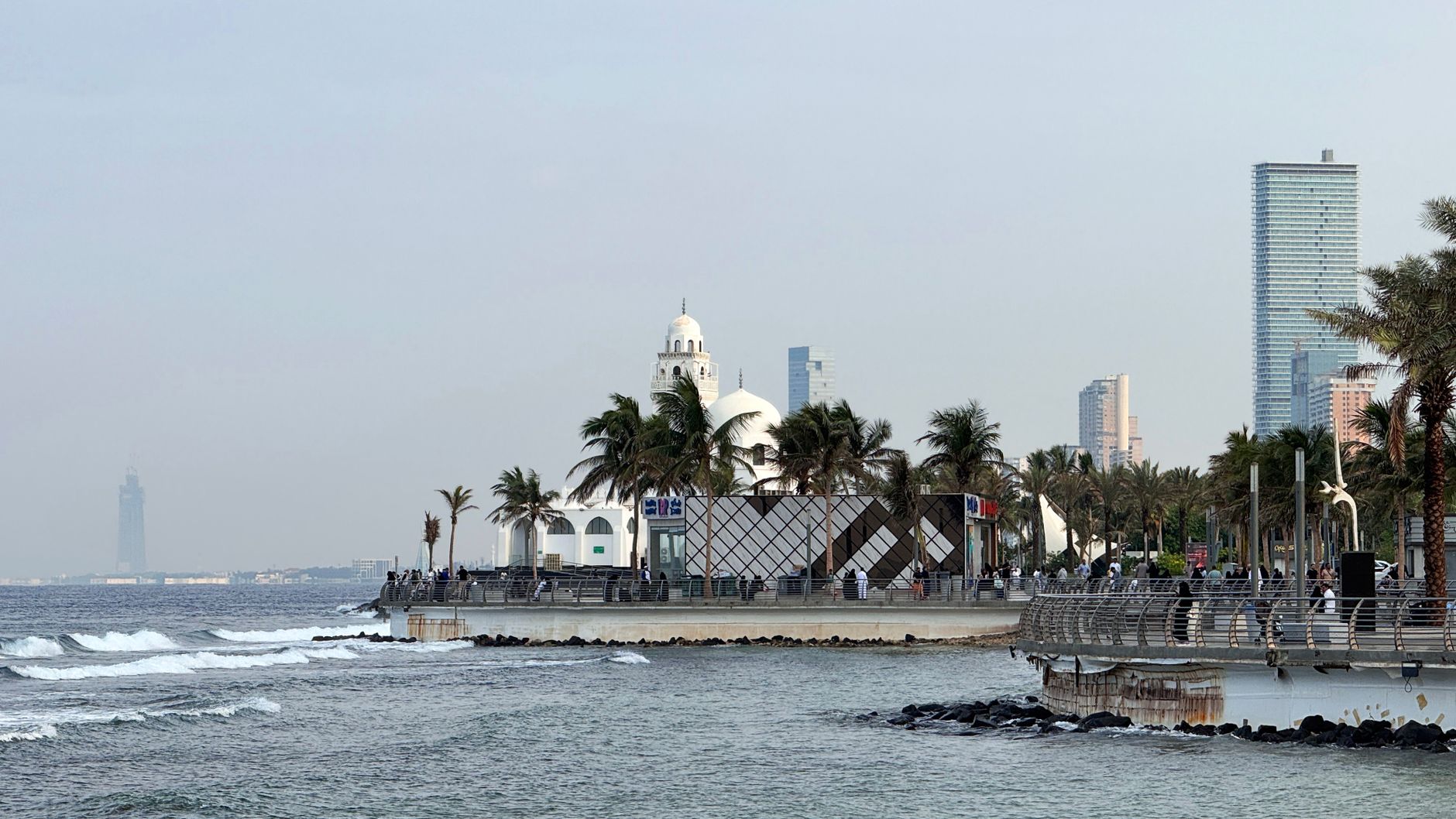 Corniche Kennedy