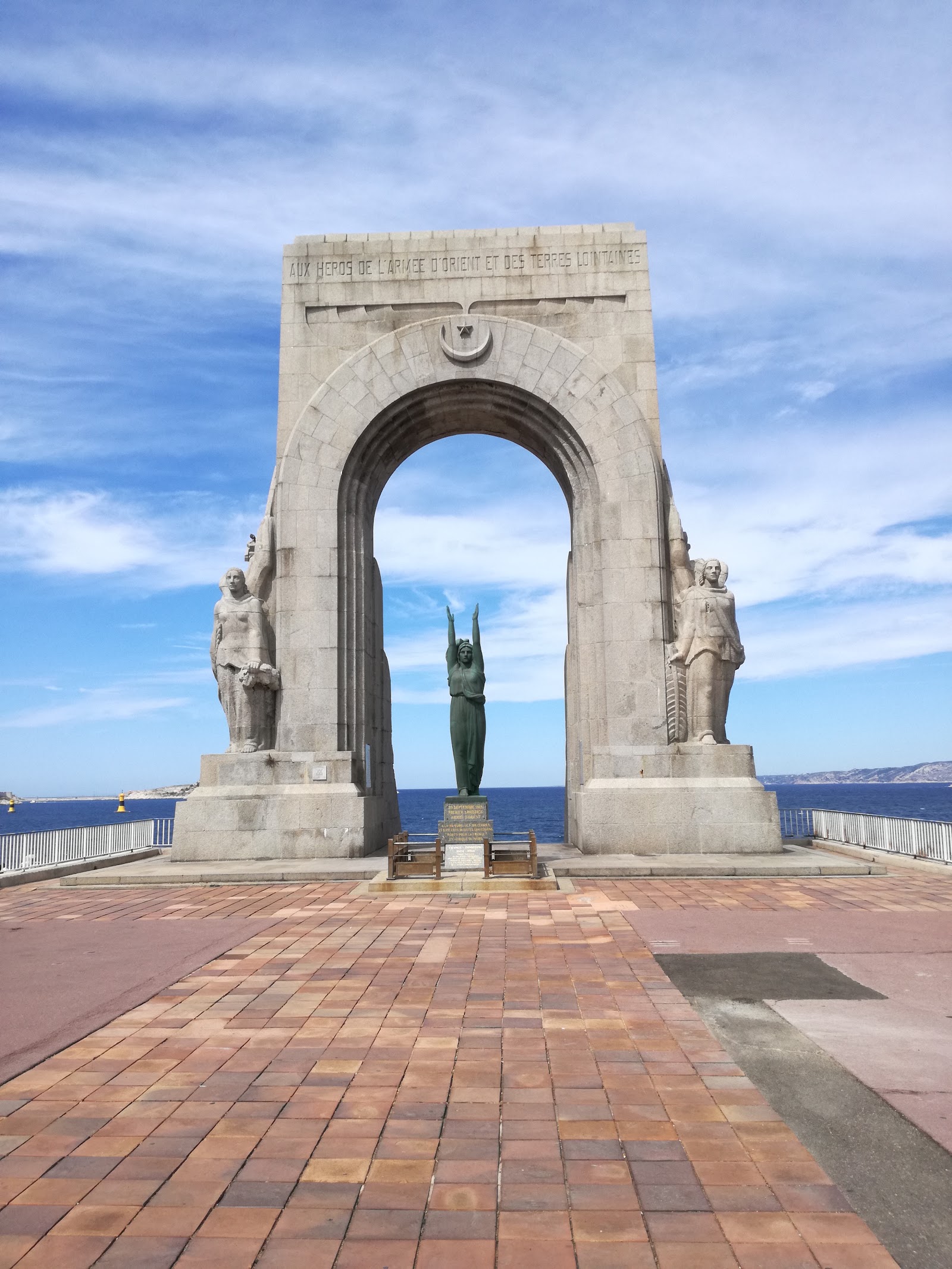 Corniche Kennedy
