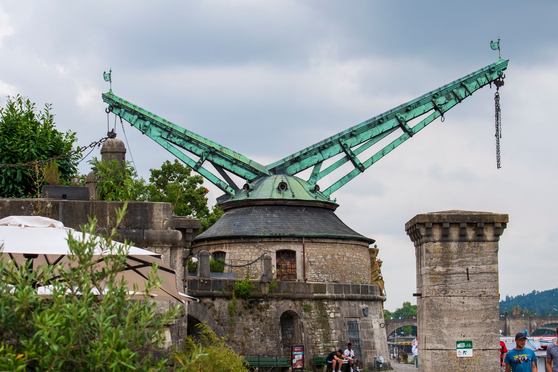 Crane