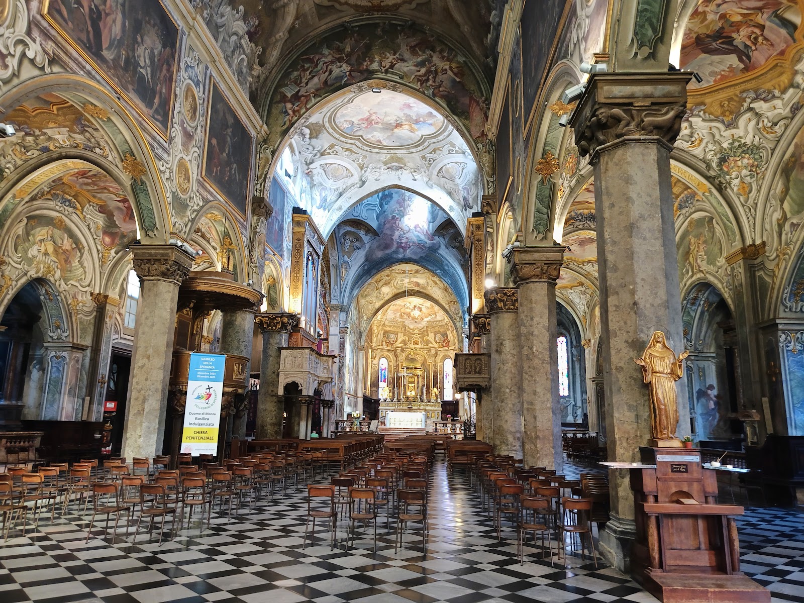 Duomo di Monza (Cathedral of Monza)