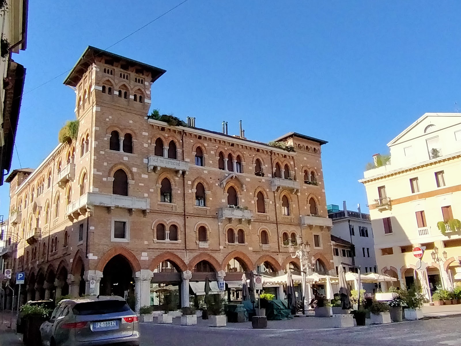 Fontana delle Tette