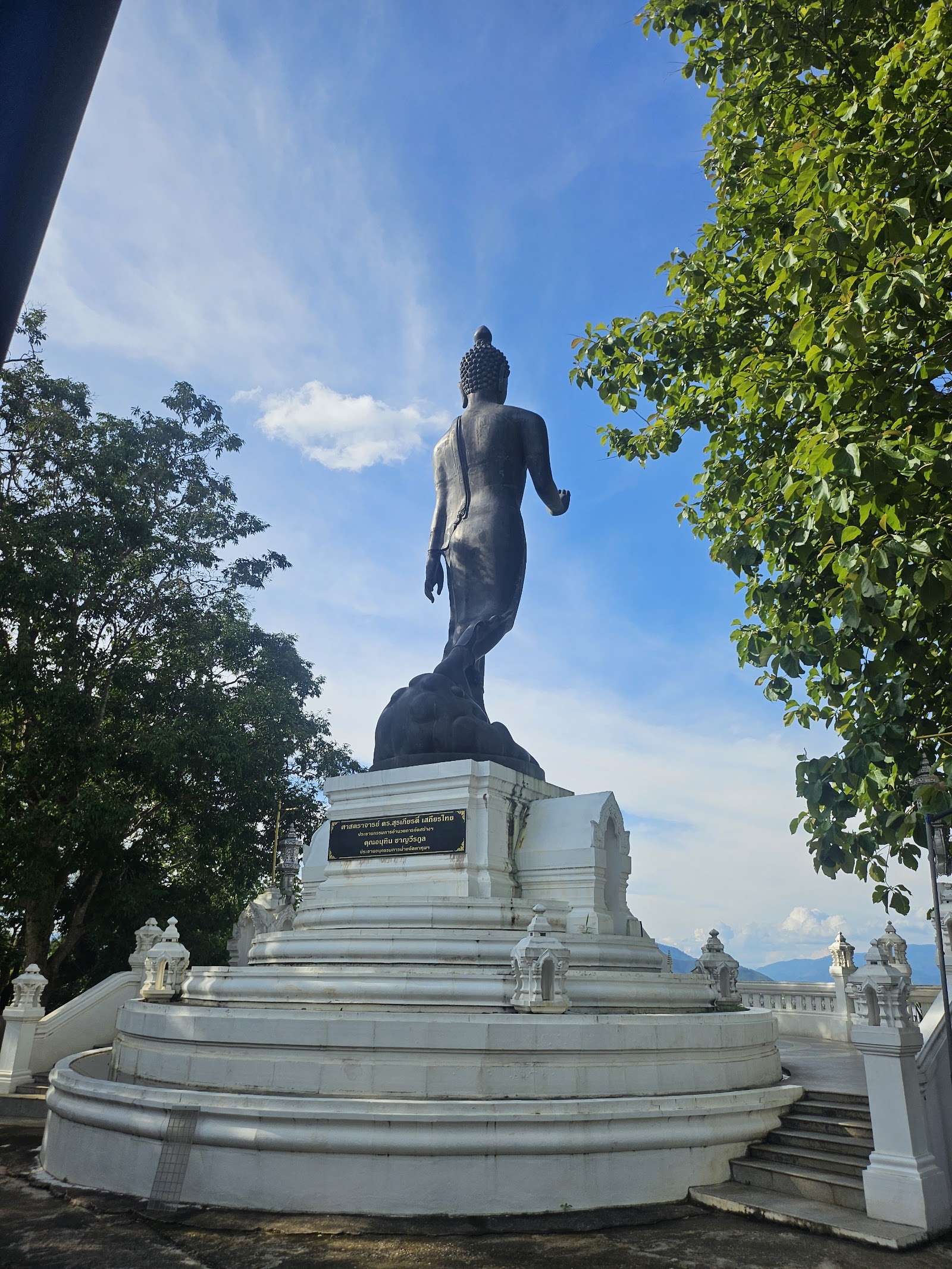 Golden Triangle Viewpoint (Sop Ruak)