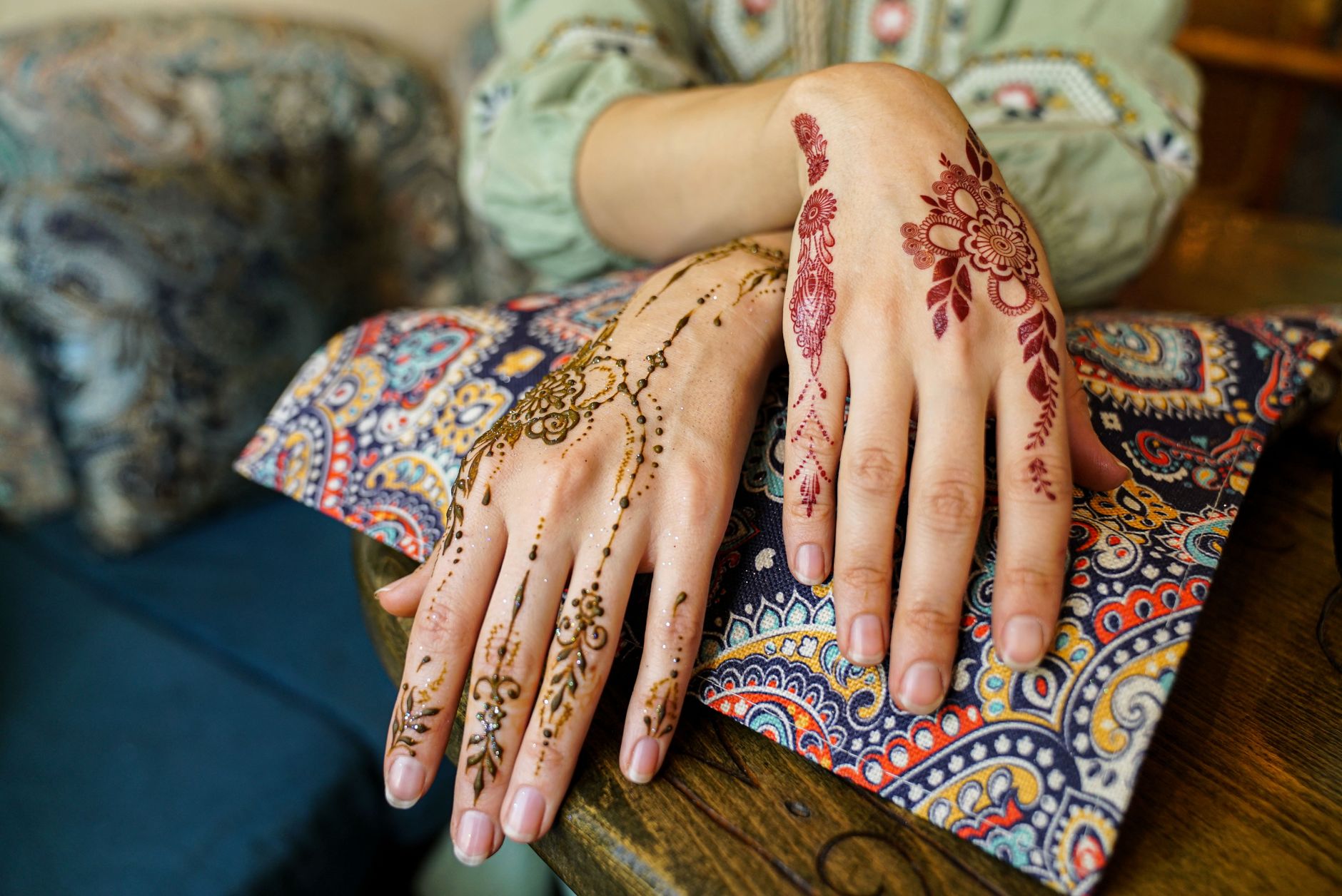 Henna Artists Corner