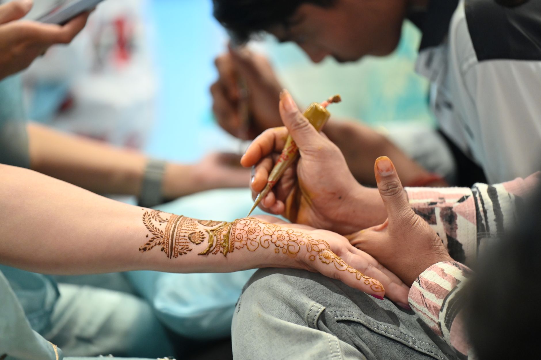 Henna Artists Corner
