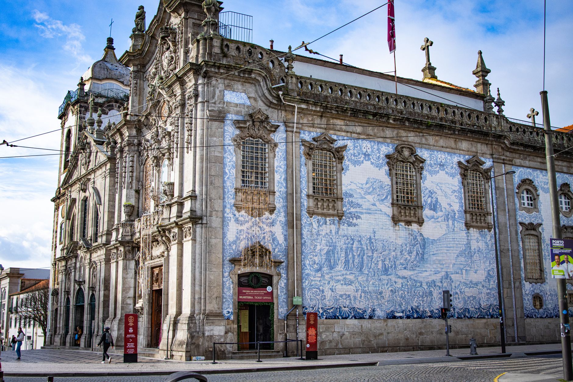Igreja do Carmo and Chapel of Bones