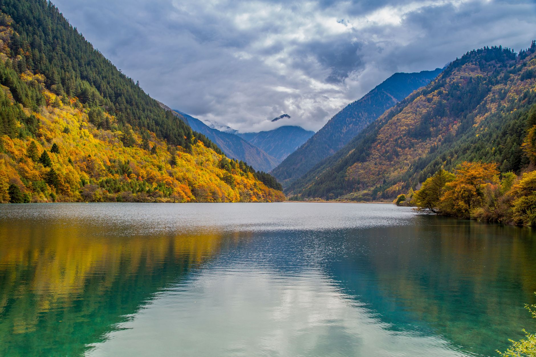 Jiuzhaigou Valley