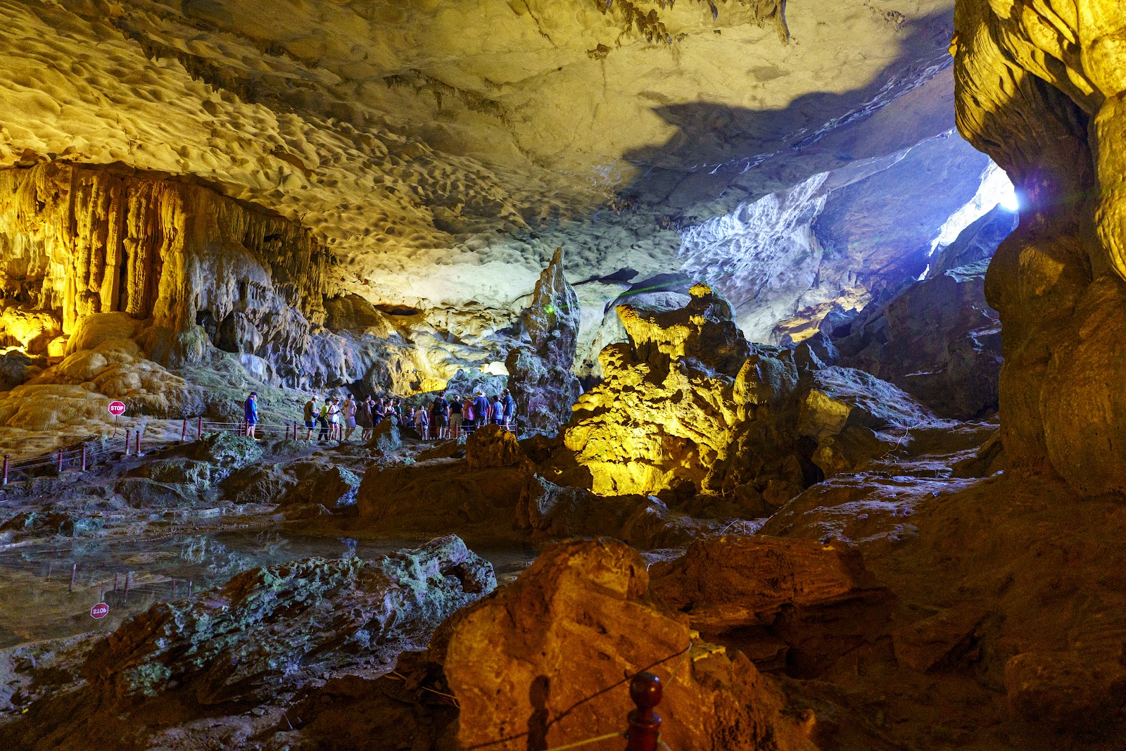 Kayaking through Luon Cave