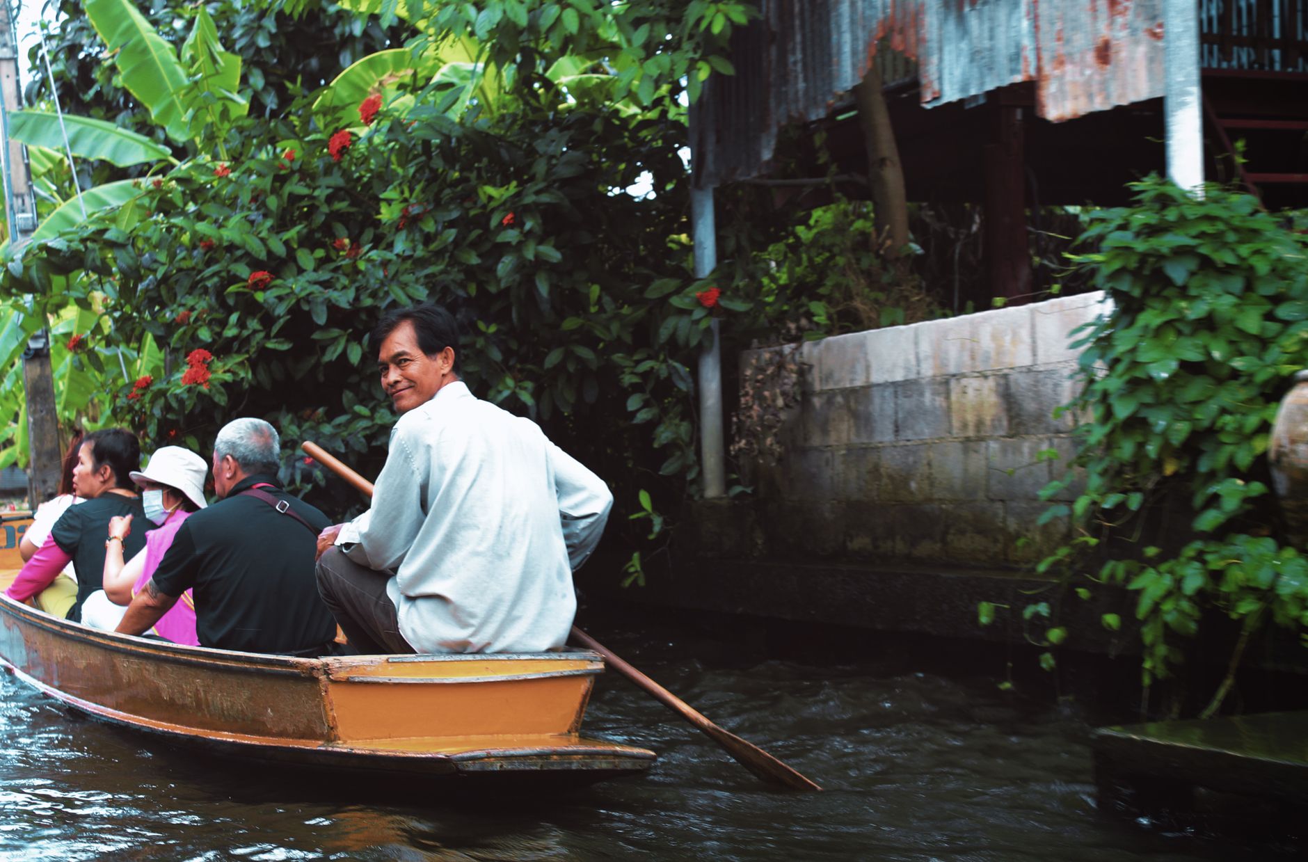 Khlong San