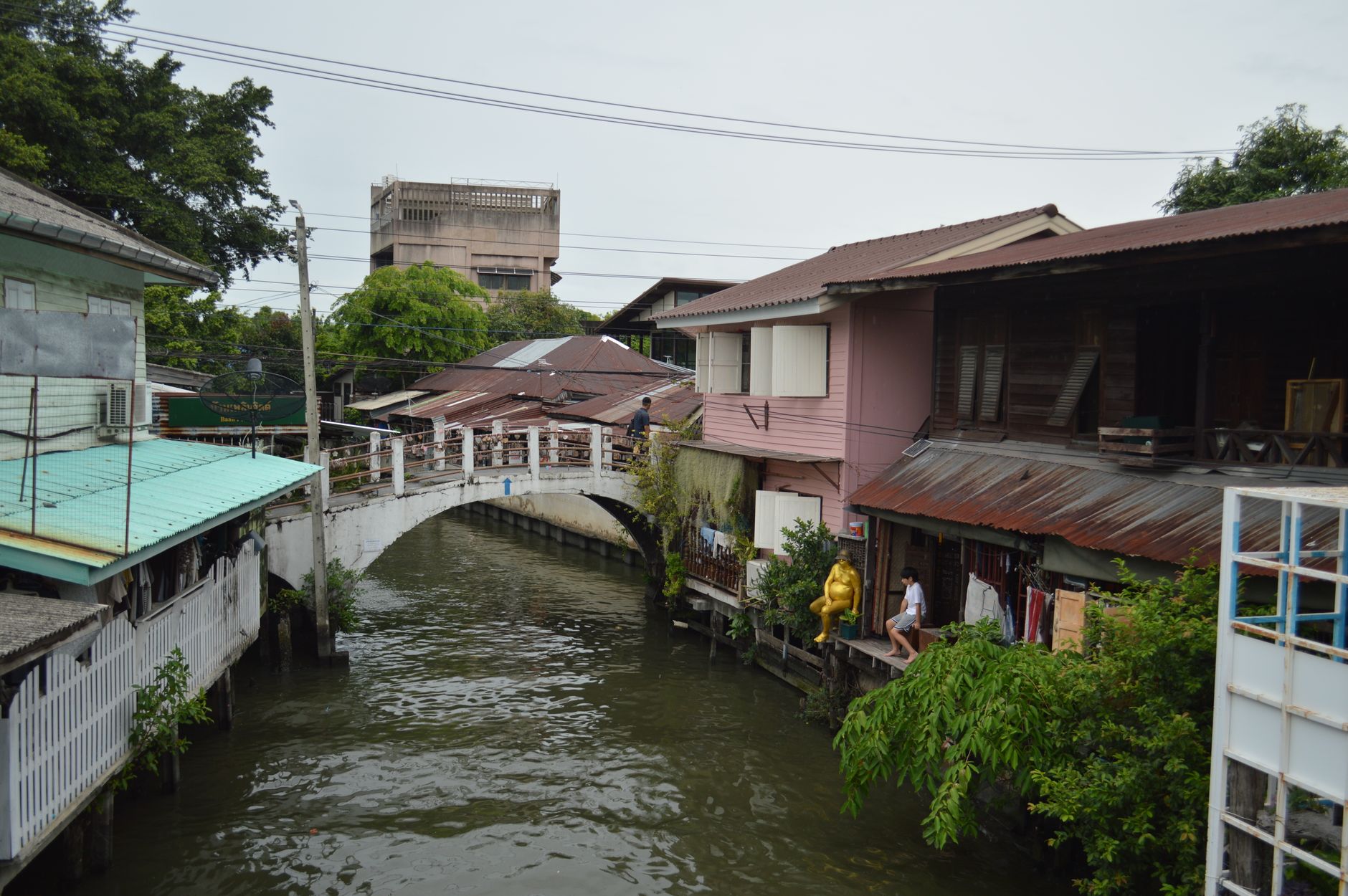 Khlong San