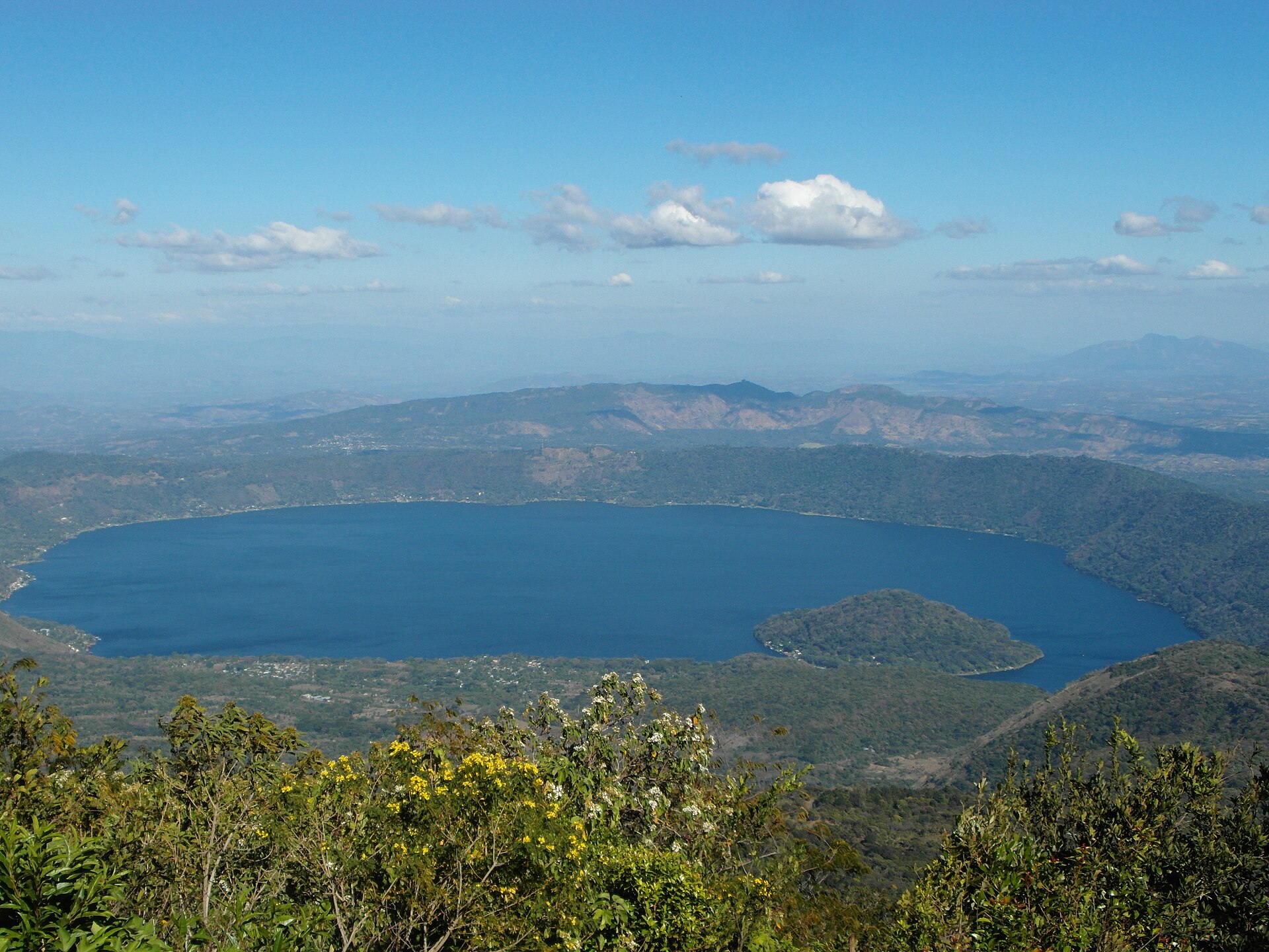 Lago de Coatepeque