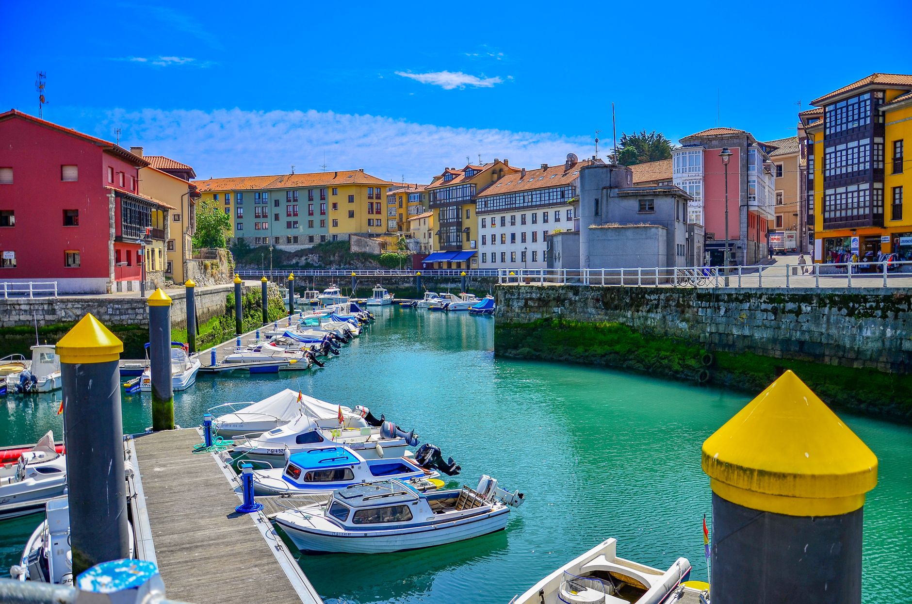 Llanes
