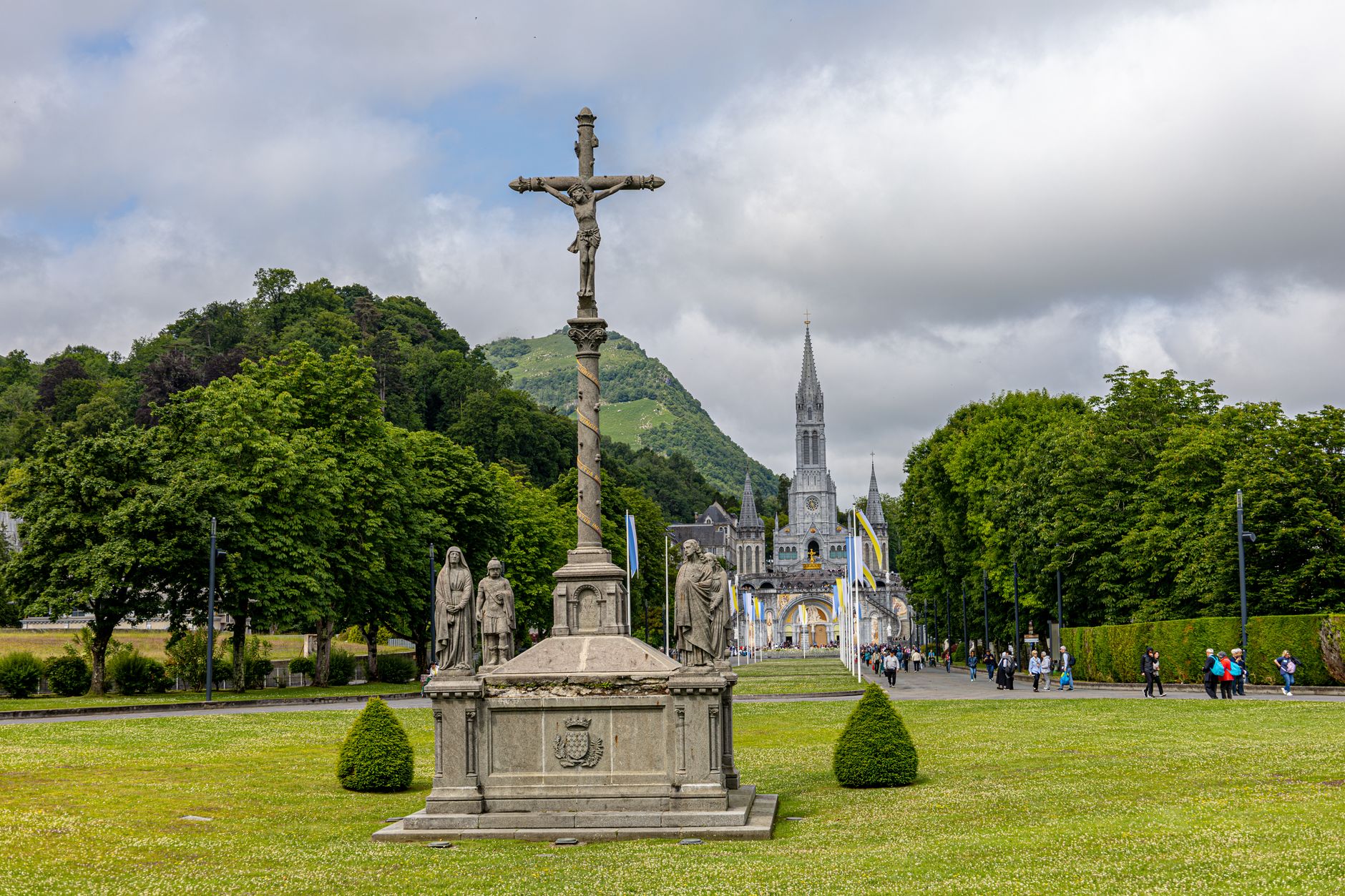Lourdes