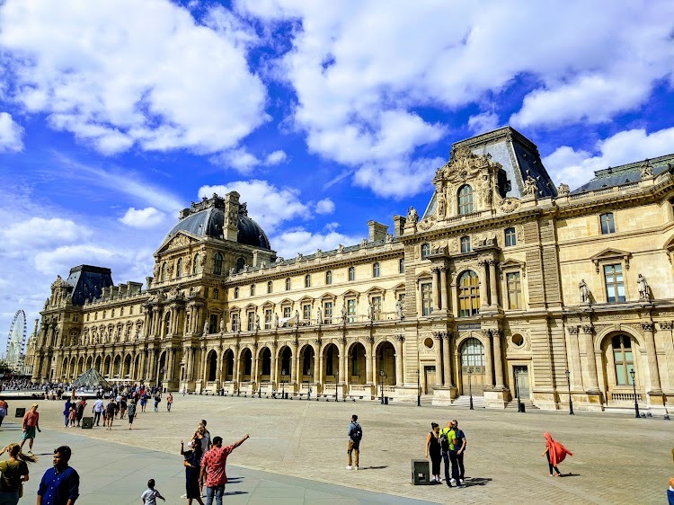 Louvre