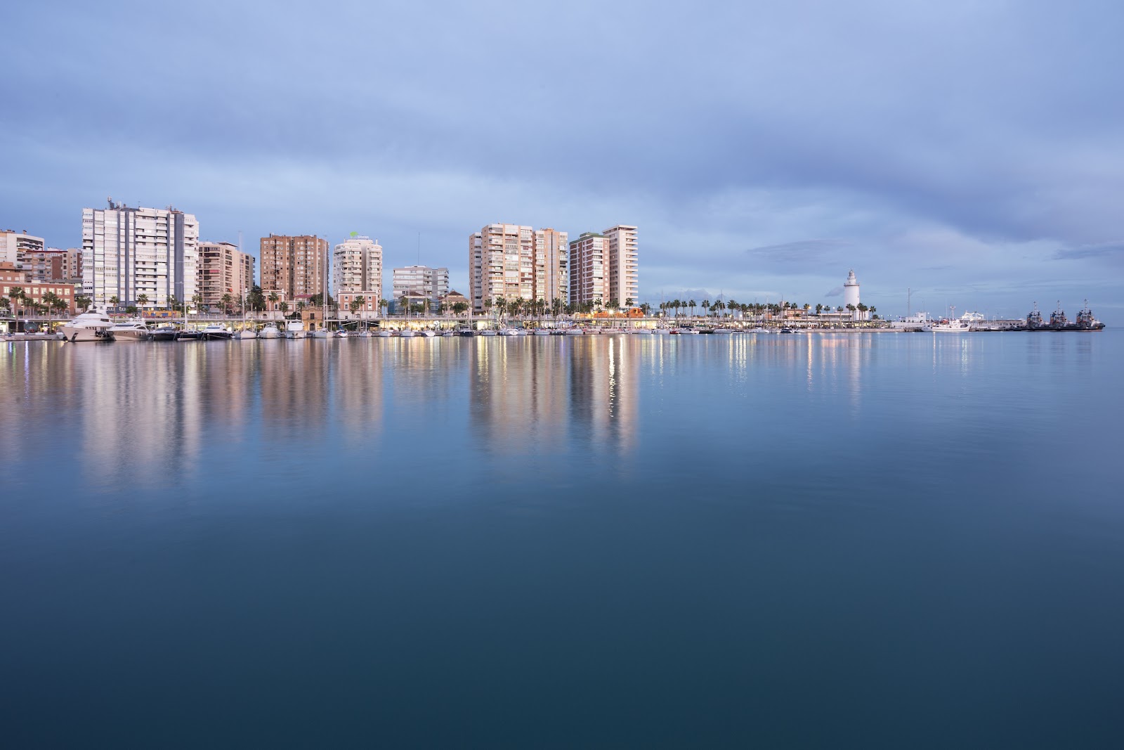 Málaga Port (Muelle Uno)