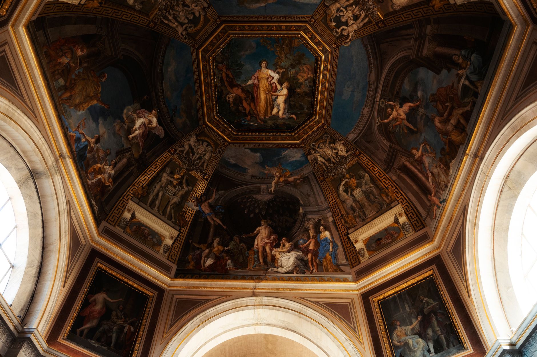Painted Wooden Ceiling Hall