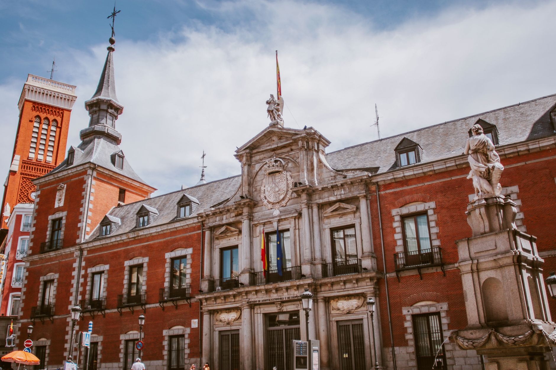 Palacio de la Madraza