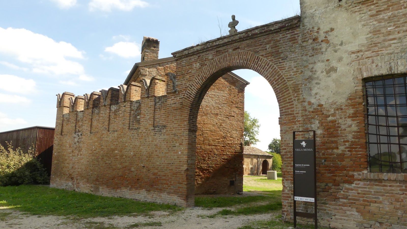 Palazzo della Mensa Arcivescovile