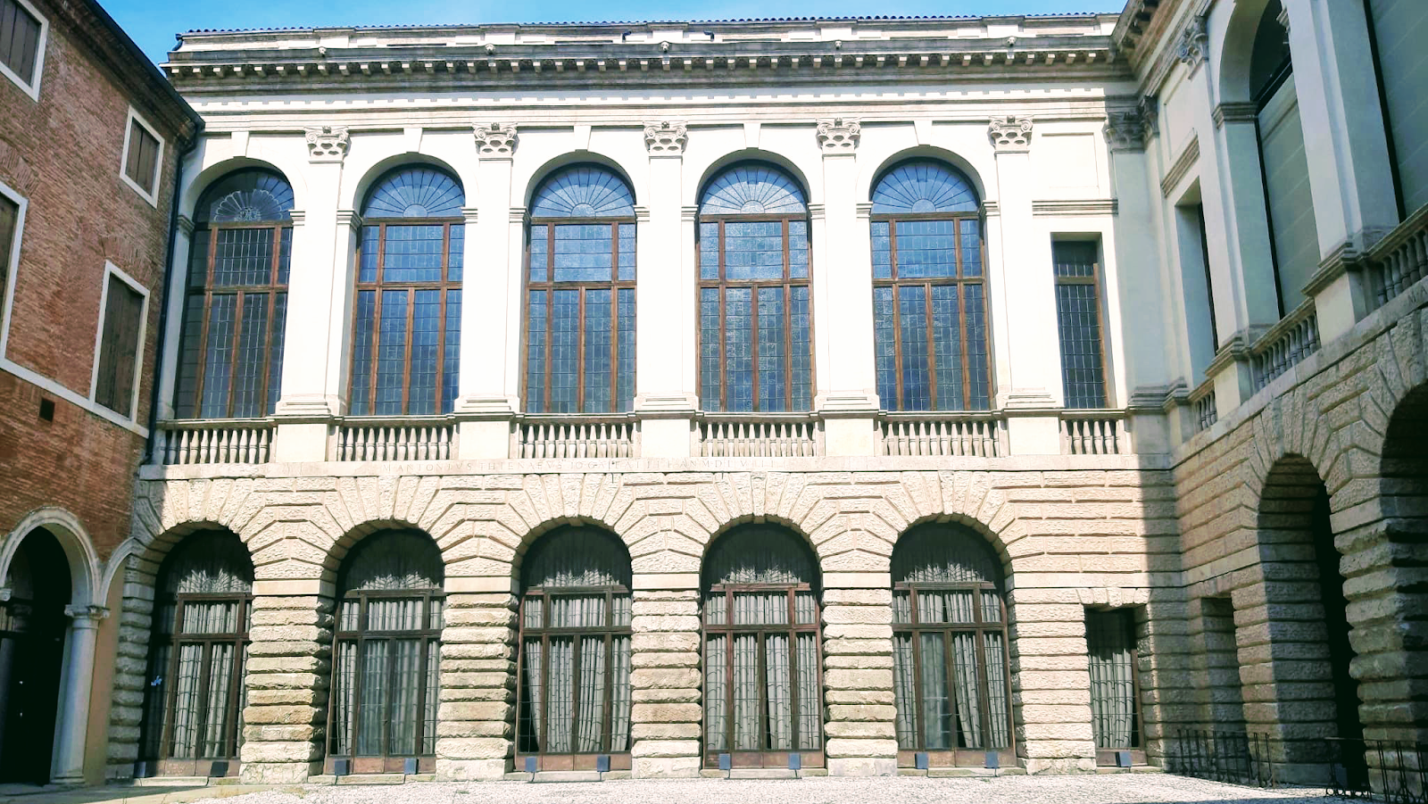 Palazzo Thiene