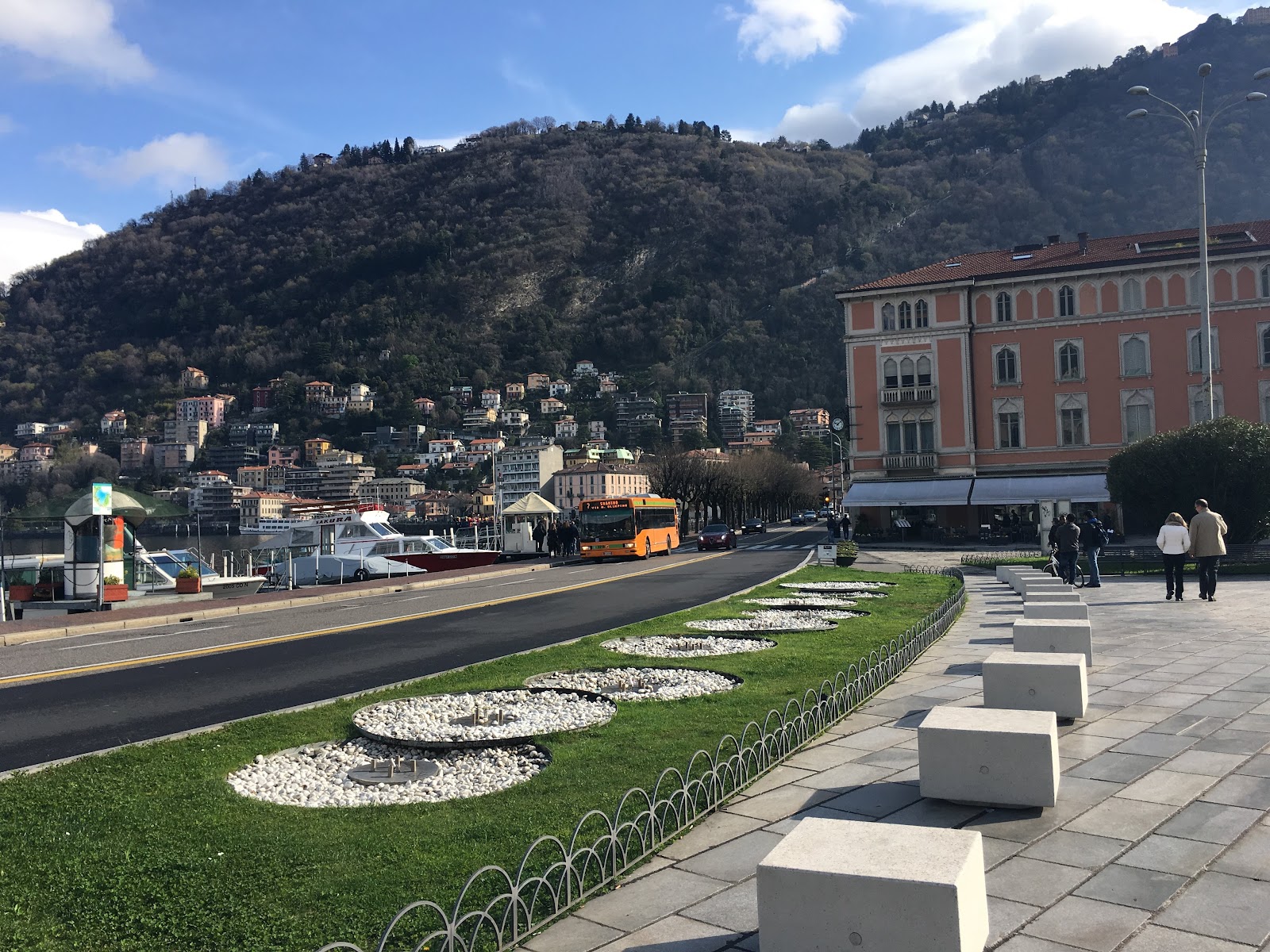 Piazza Cavour