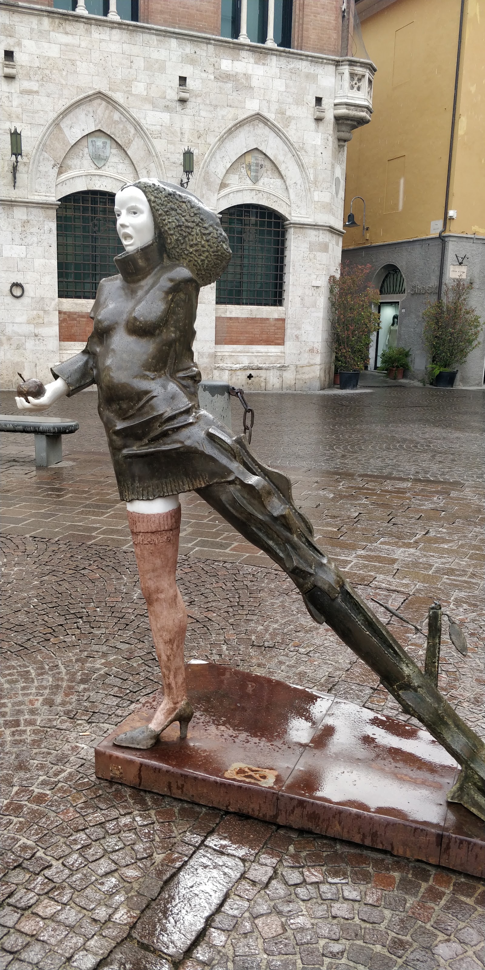 Piazza Dante Alighieri