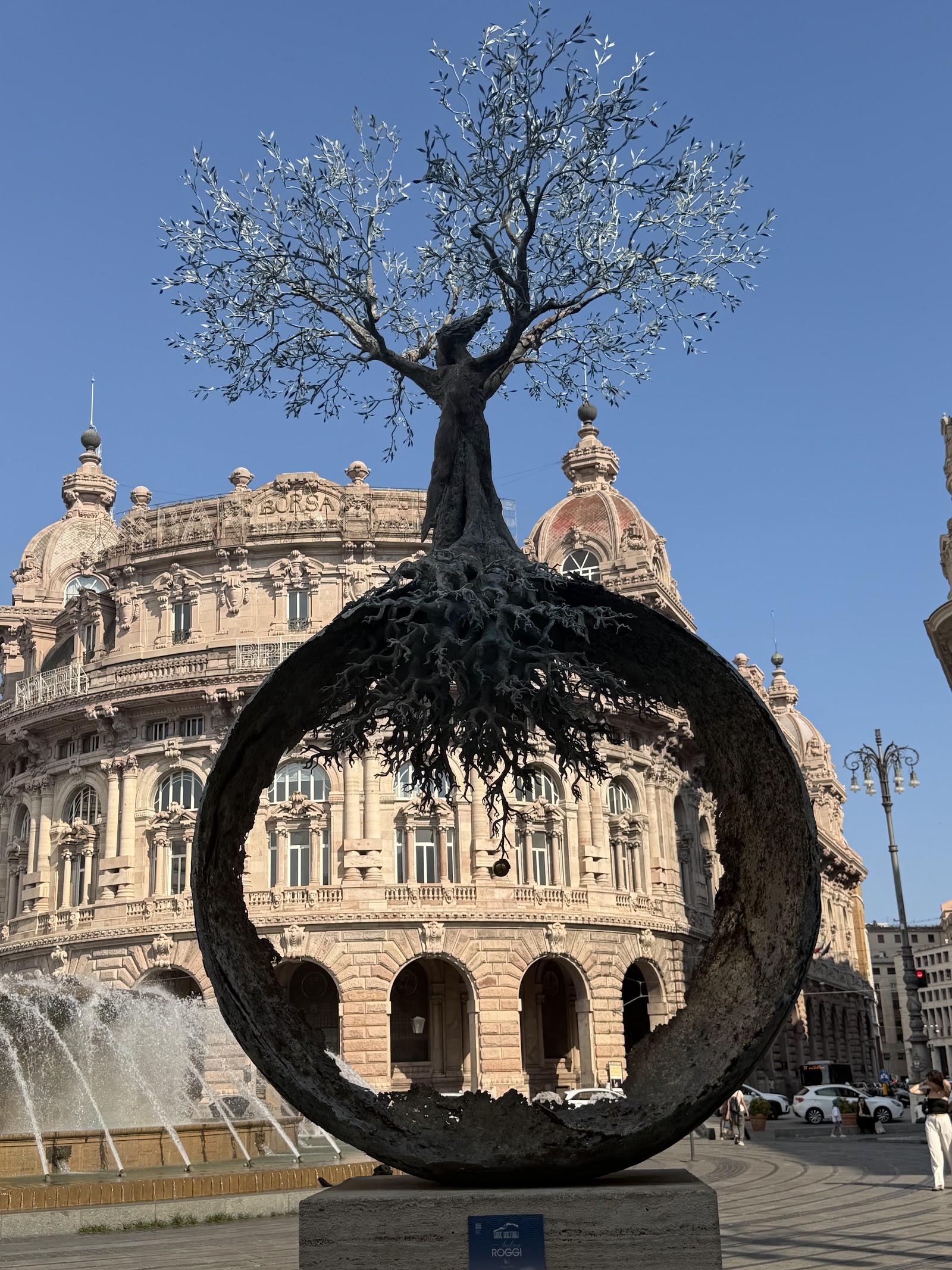 Piazza De Ferrari