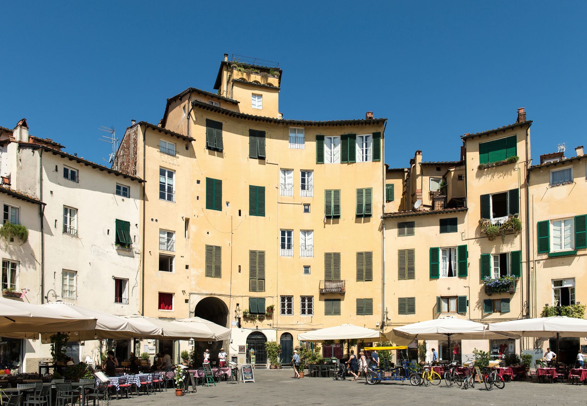 Piazza dell'Anfiteatro
