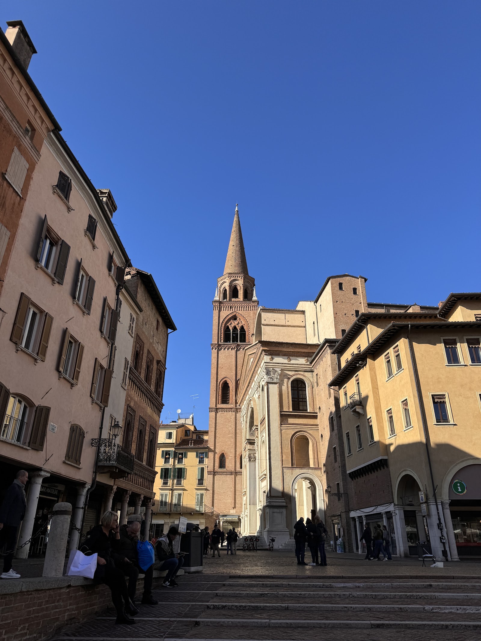 Piazza delle Erbe
