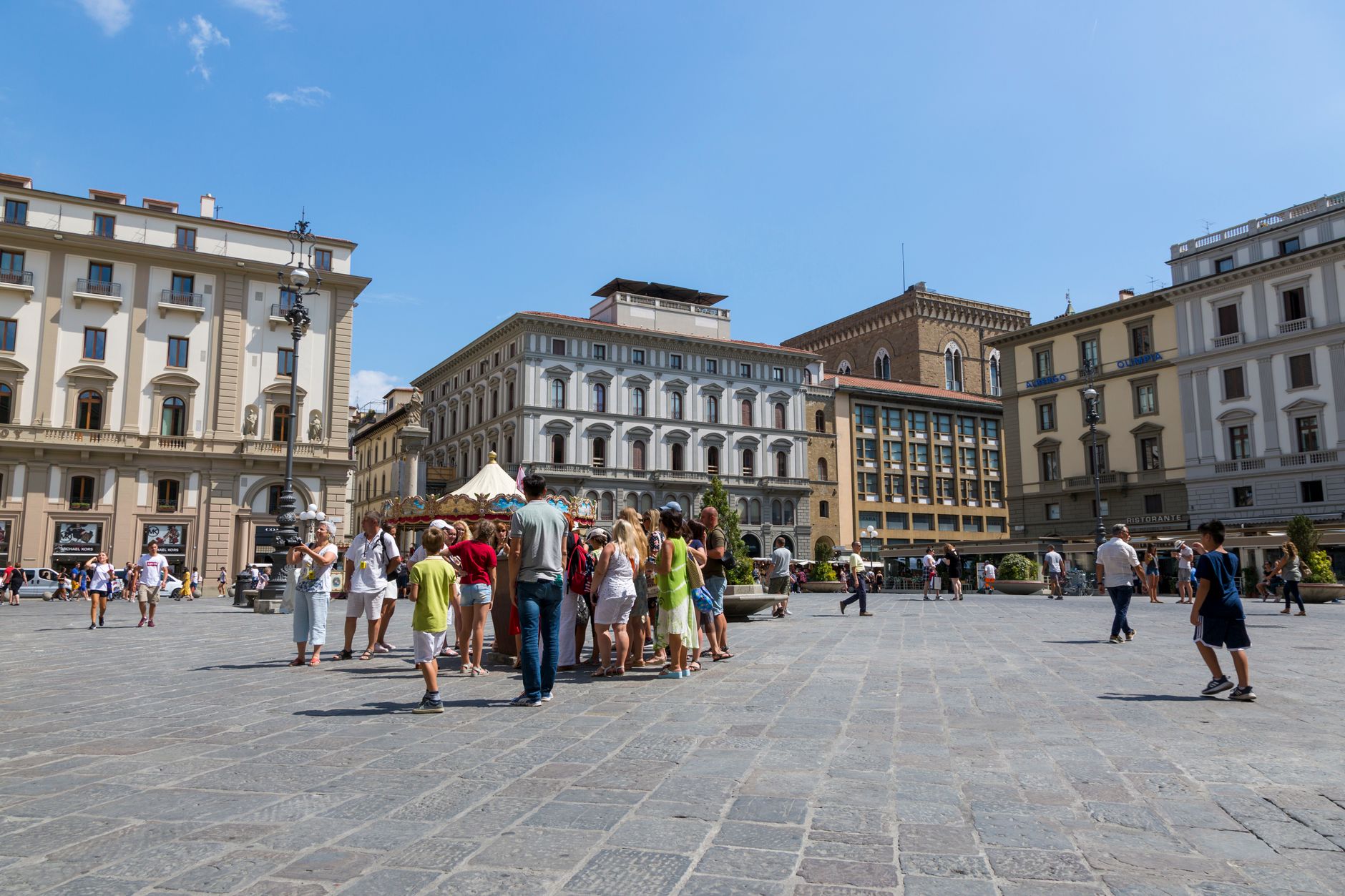 Piazza Papiniano