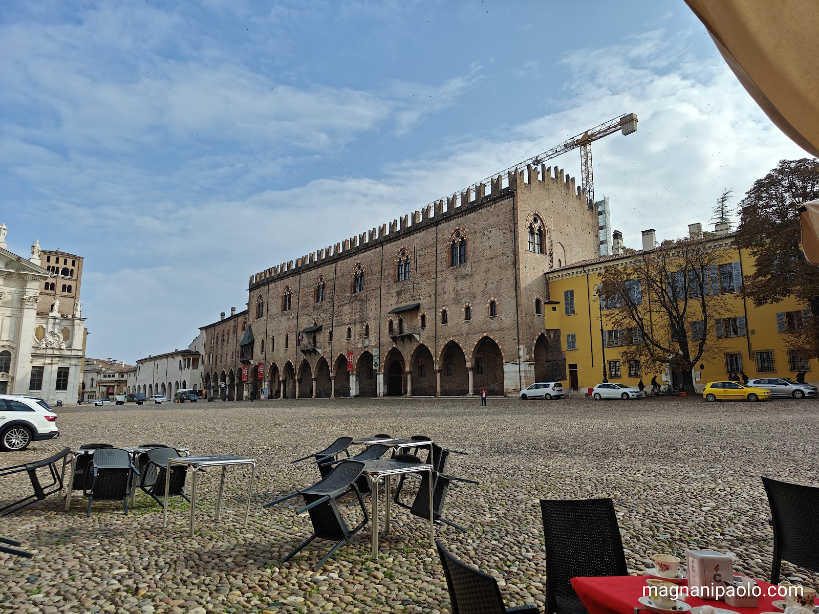 Piazza Sordello
