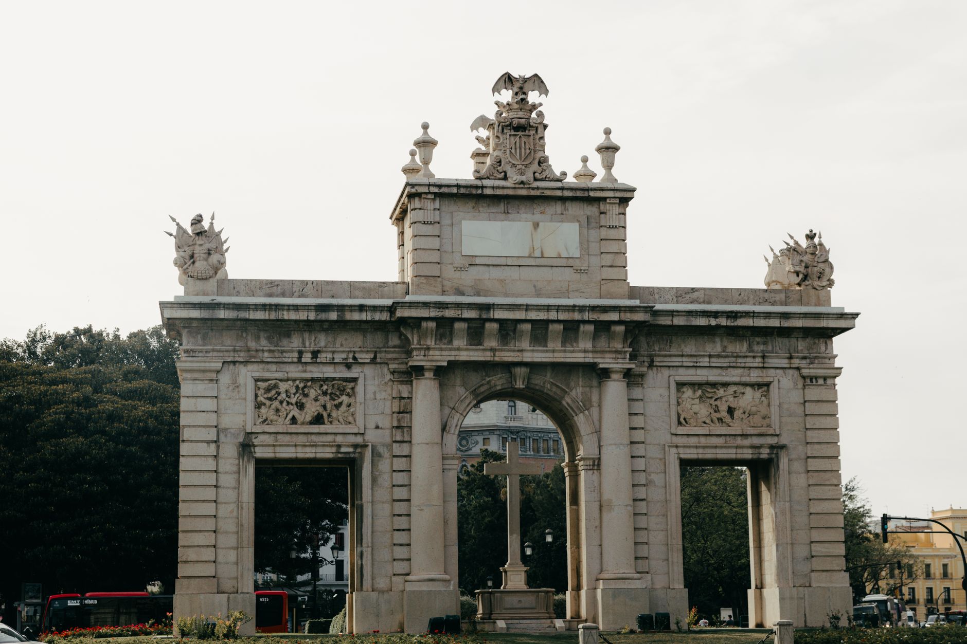 Puerta de Bisagra