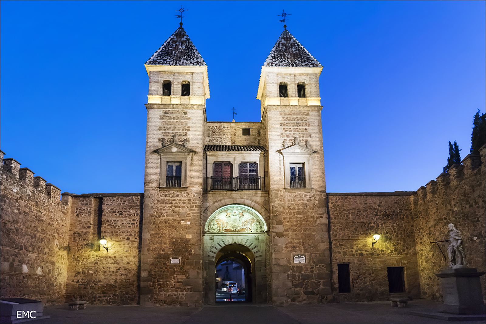 Puerta de Bisagra