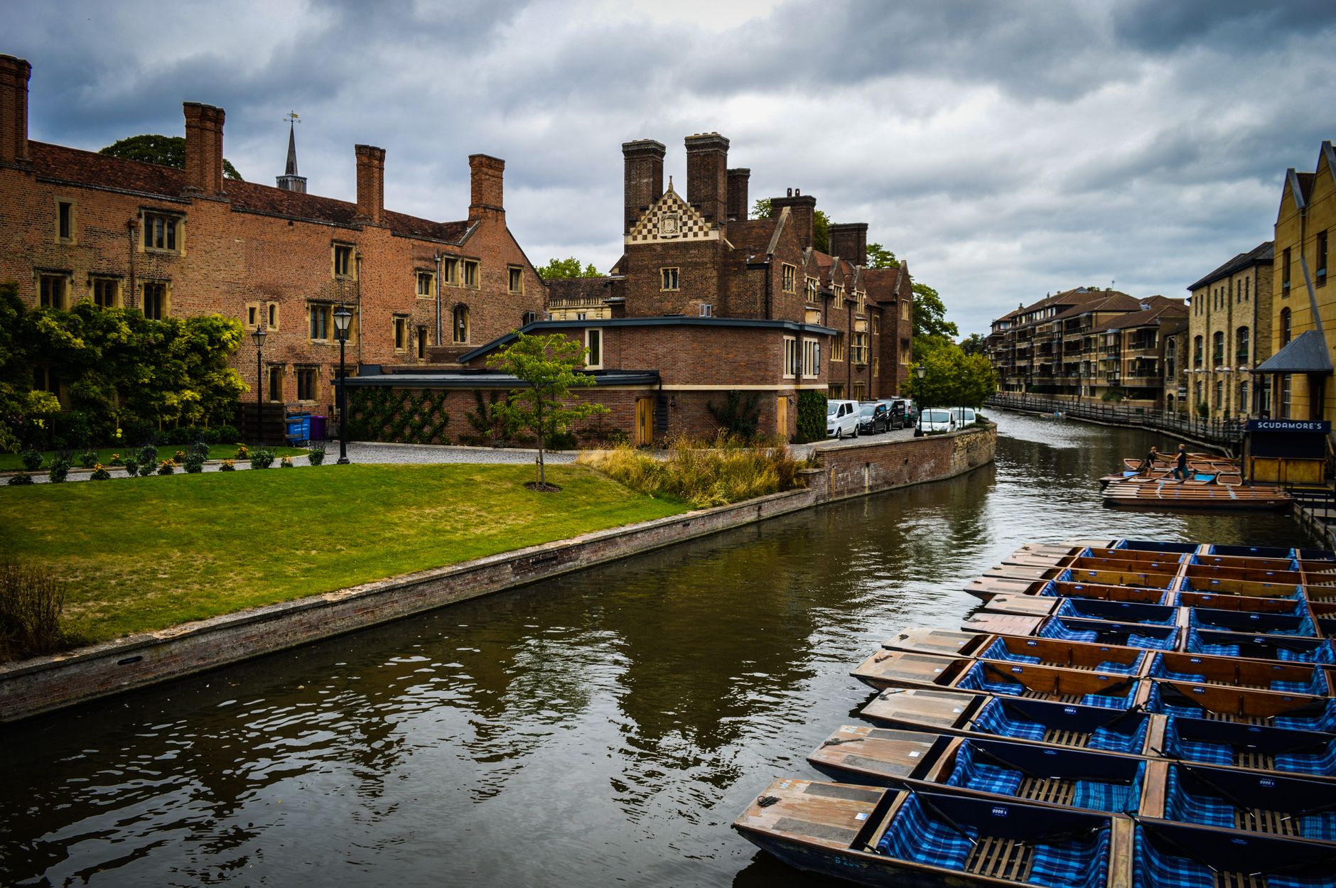 Punting on the Cam