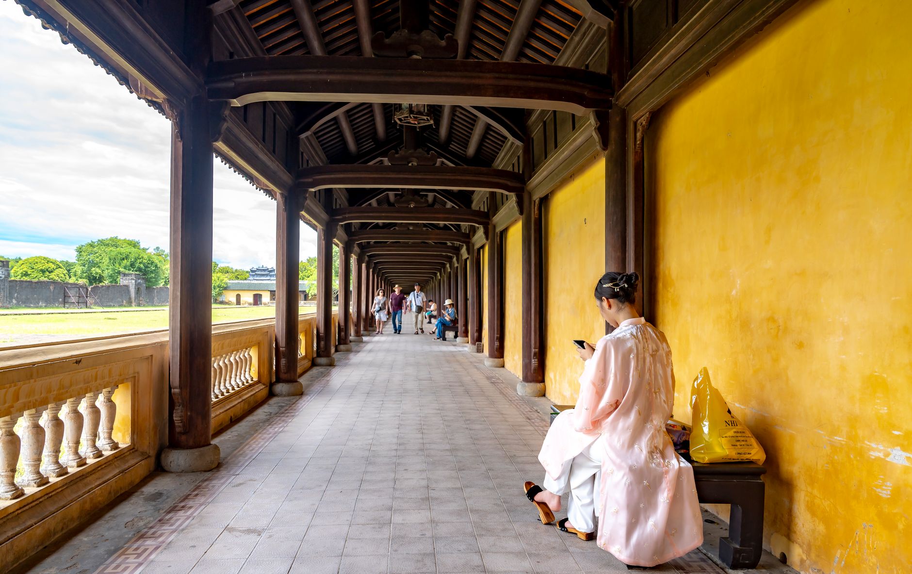 Side Corridors