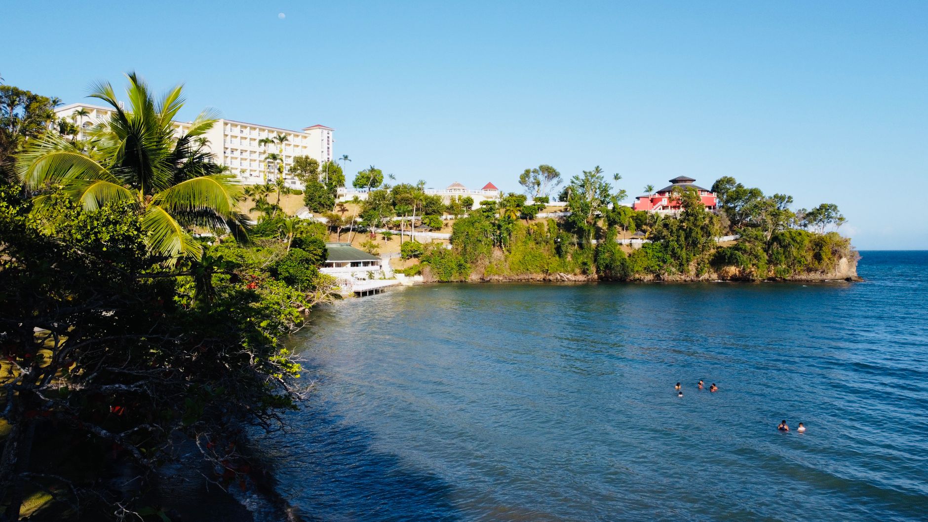 Sunshine Bay