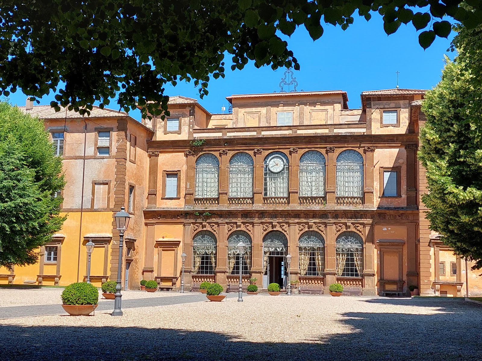Villa Mondragone