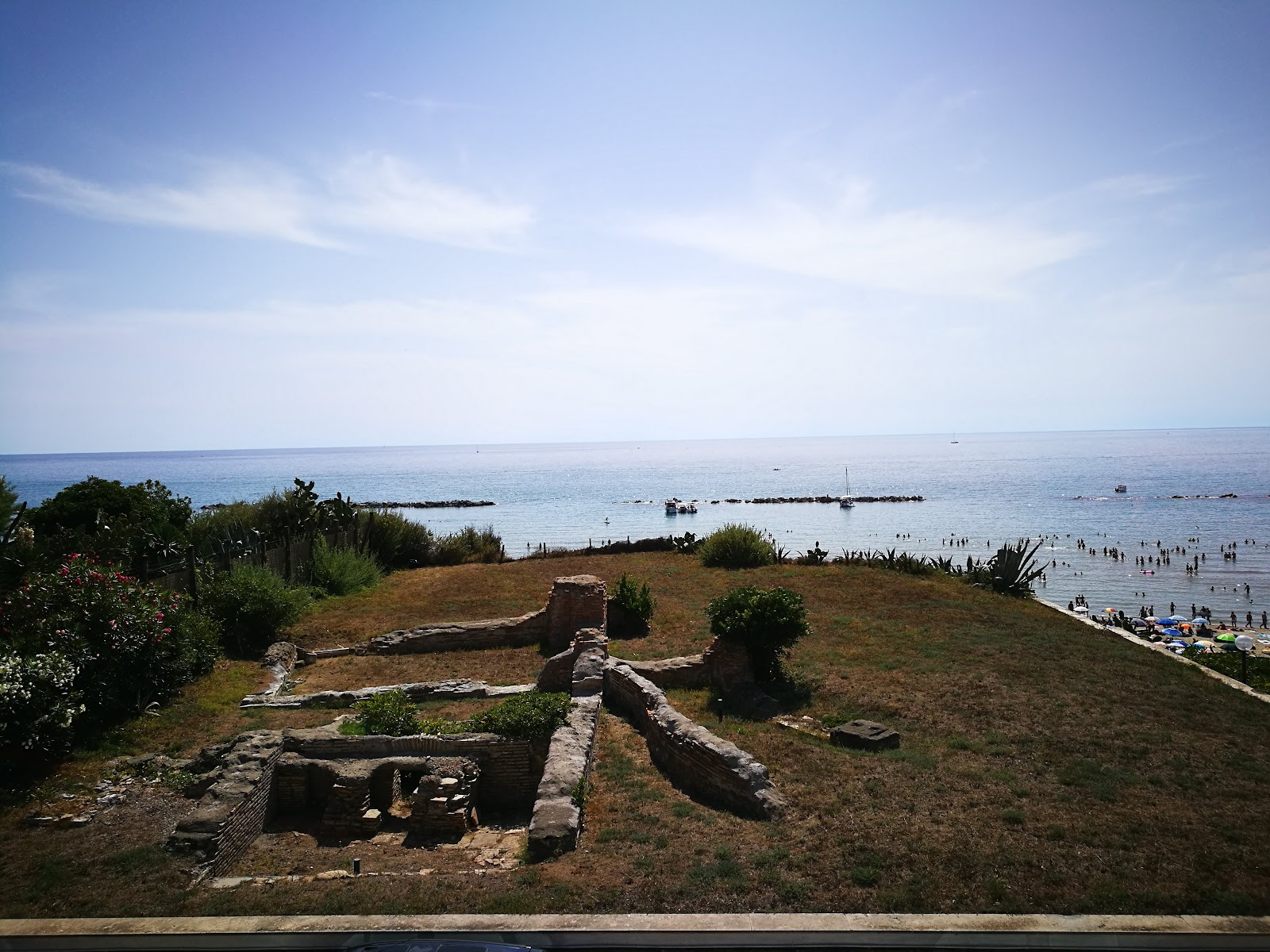 Villa Neroniana (Nero's Villa ruins)