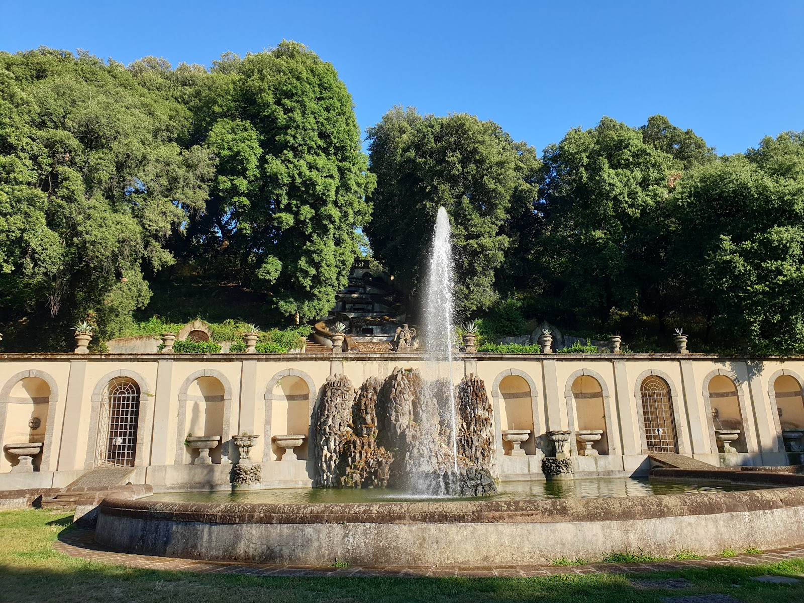 Villa Torlonia (Frascati)