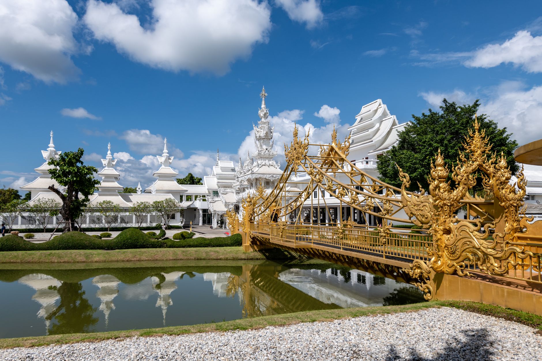 Museums & attractions in Wat Rong Khun (White Temple)