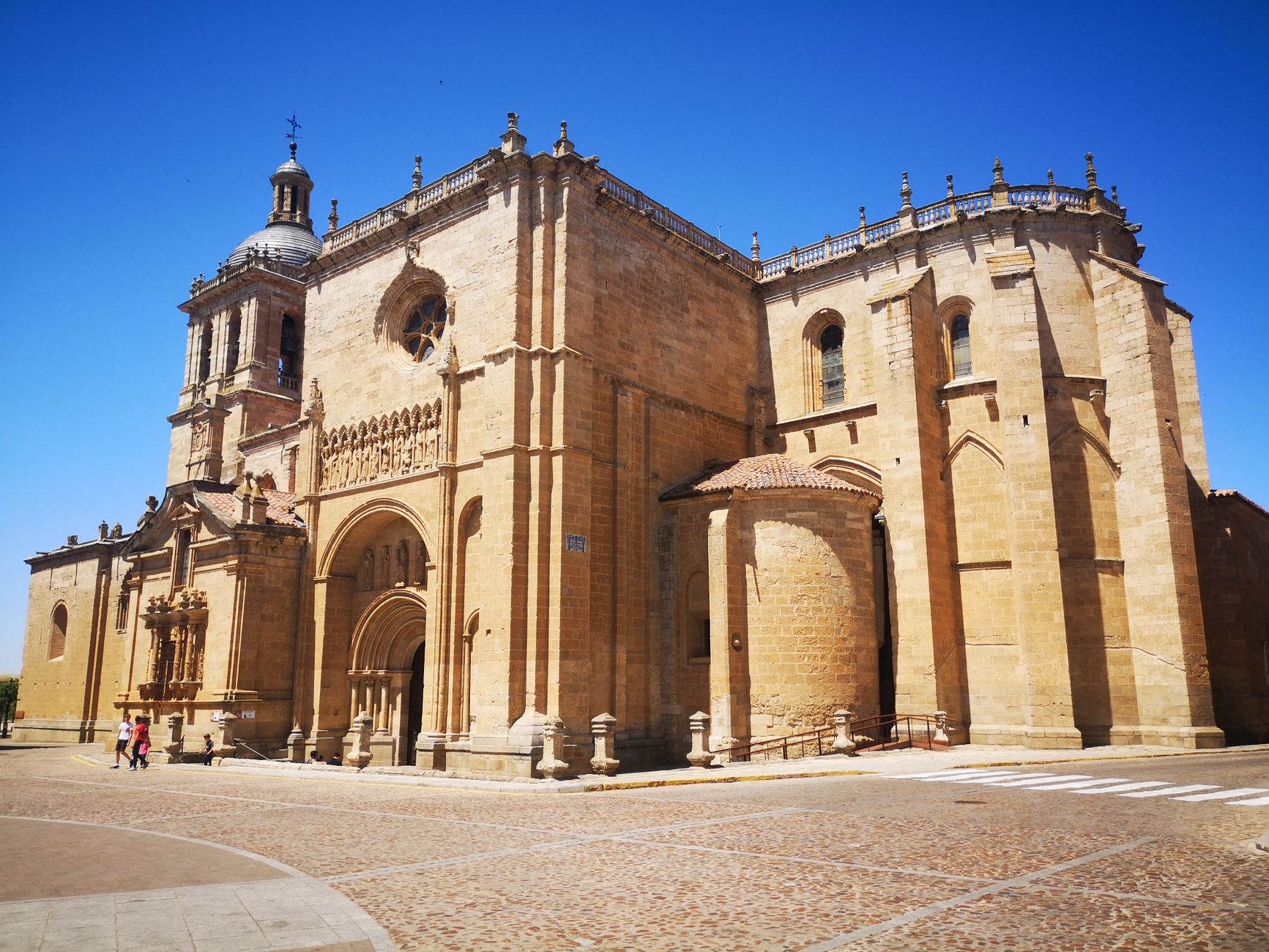 Zamora