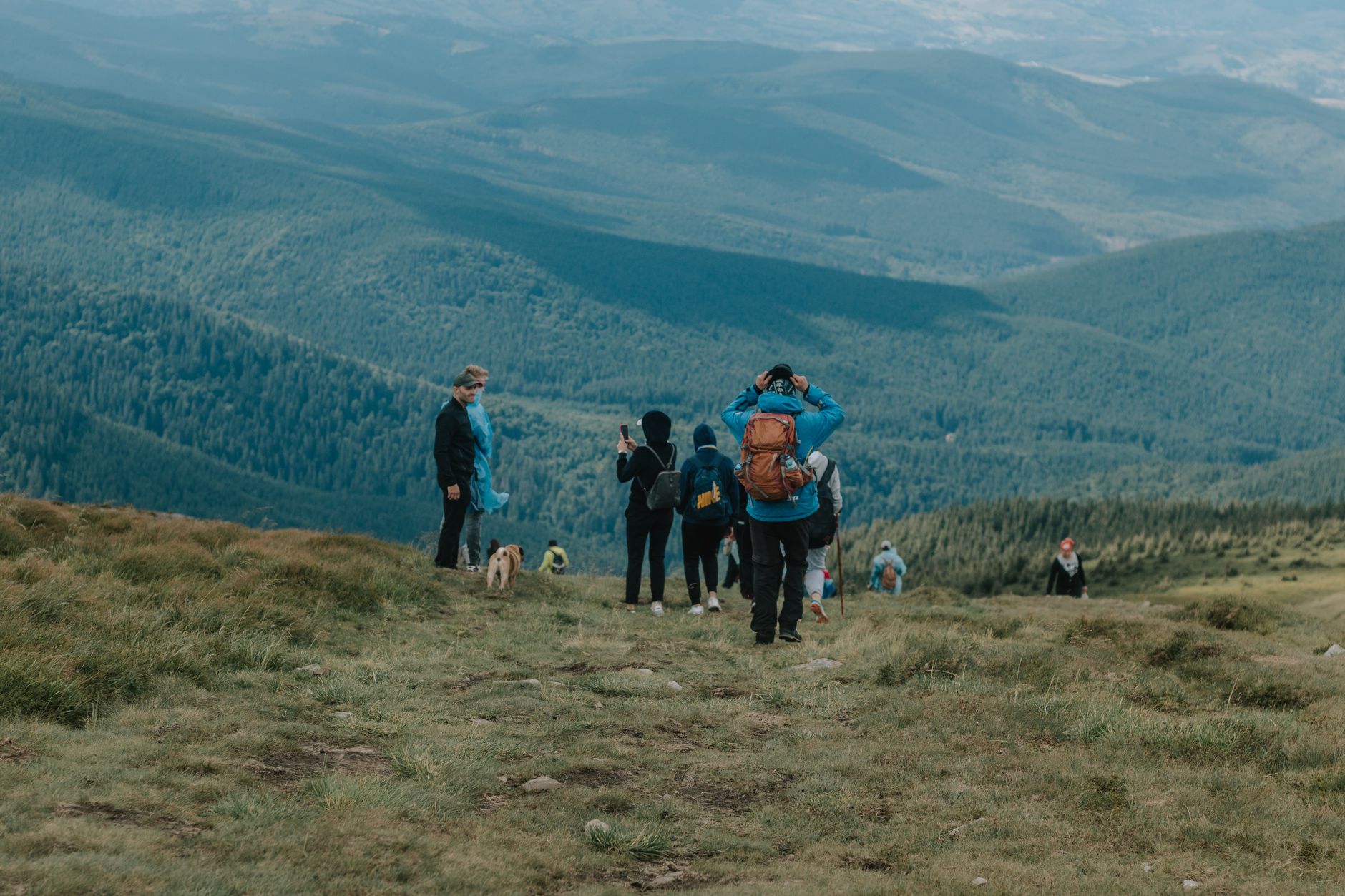 Nature & outdoors — travellers enjoying it